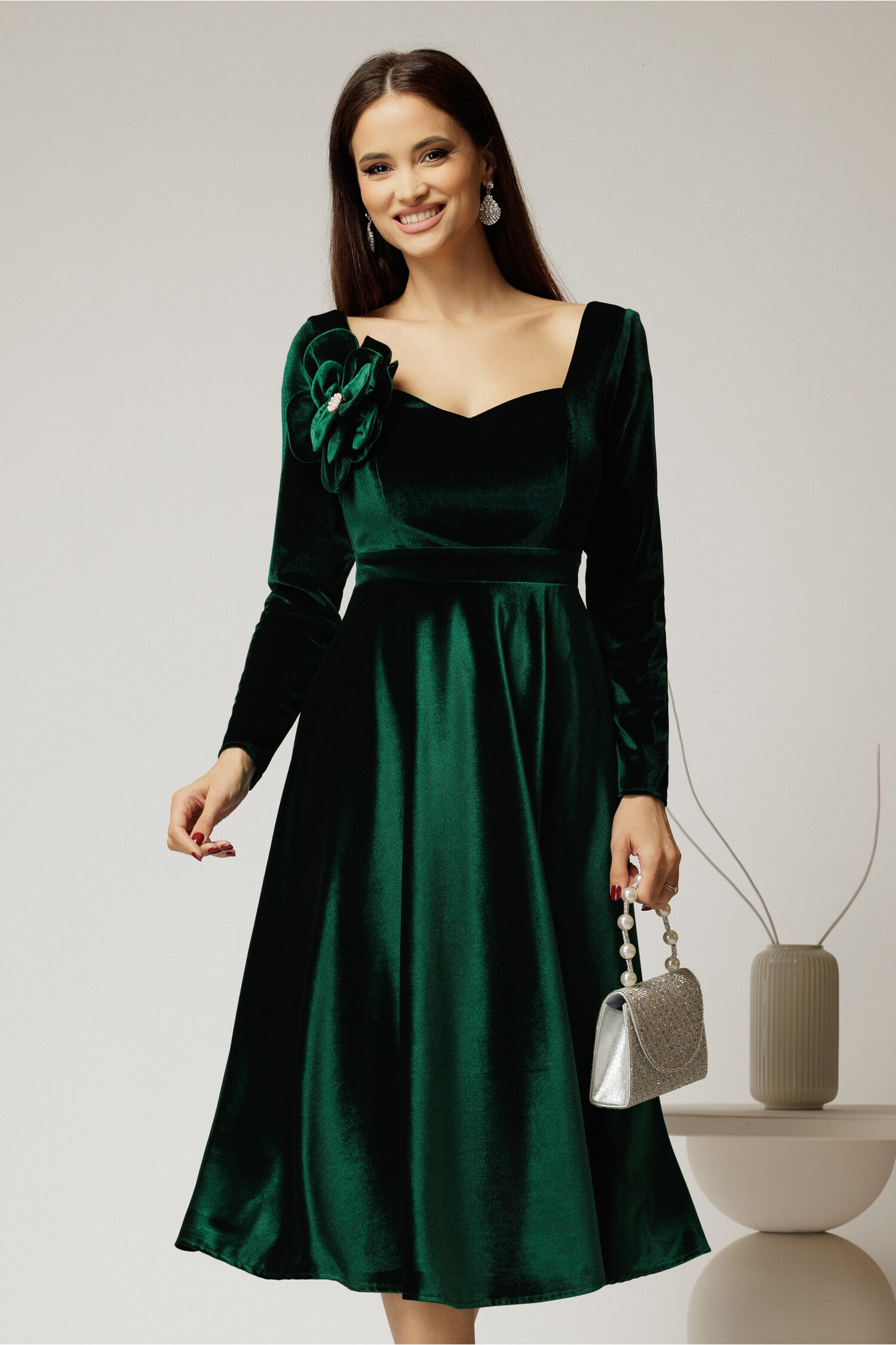 Rochie Catifea Verde DY Fashion - Eleganță Asigurată