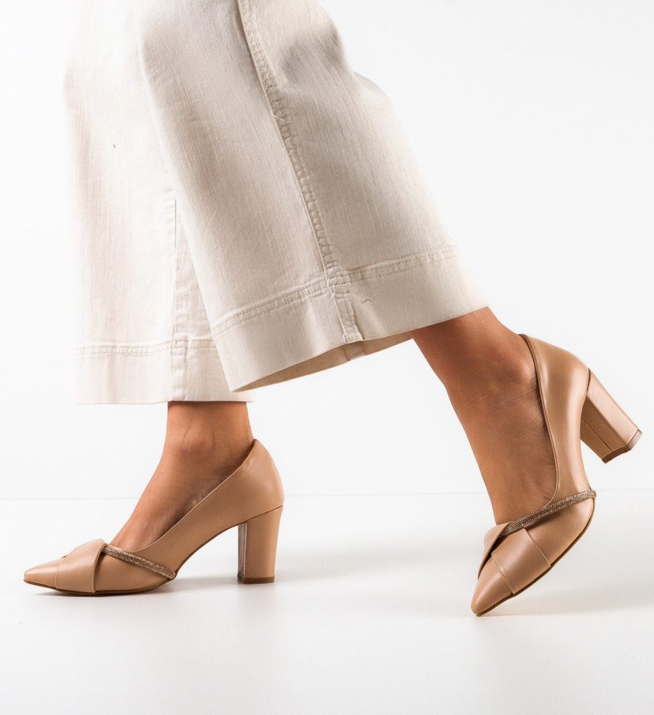 Pantofi Urama Nude - Eleganță și Confort - imagine 2