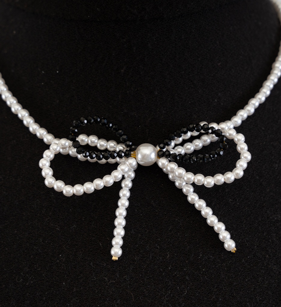 Colier Dyta Alb - Accesoriu Elegant Versatil - imagine 2