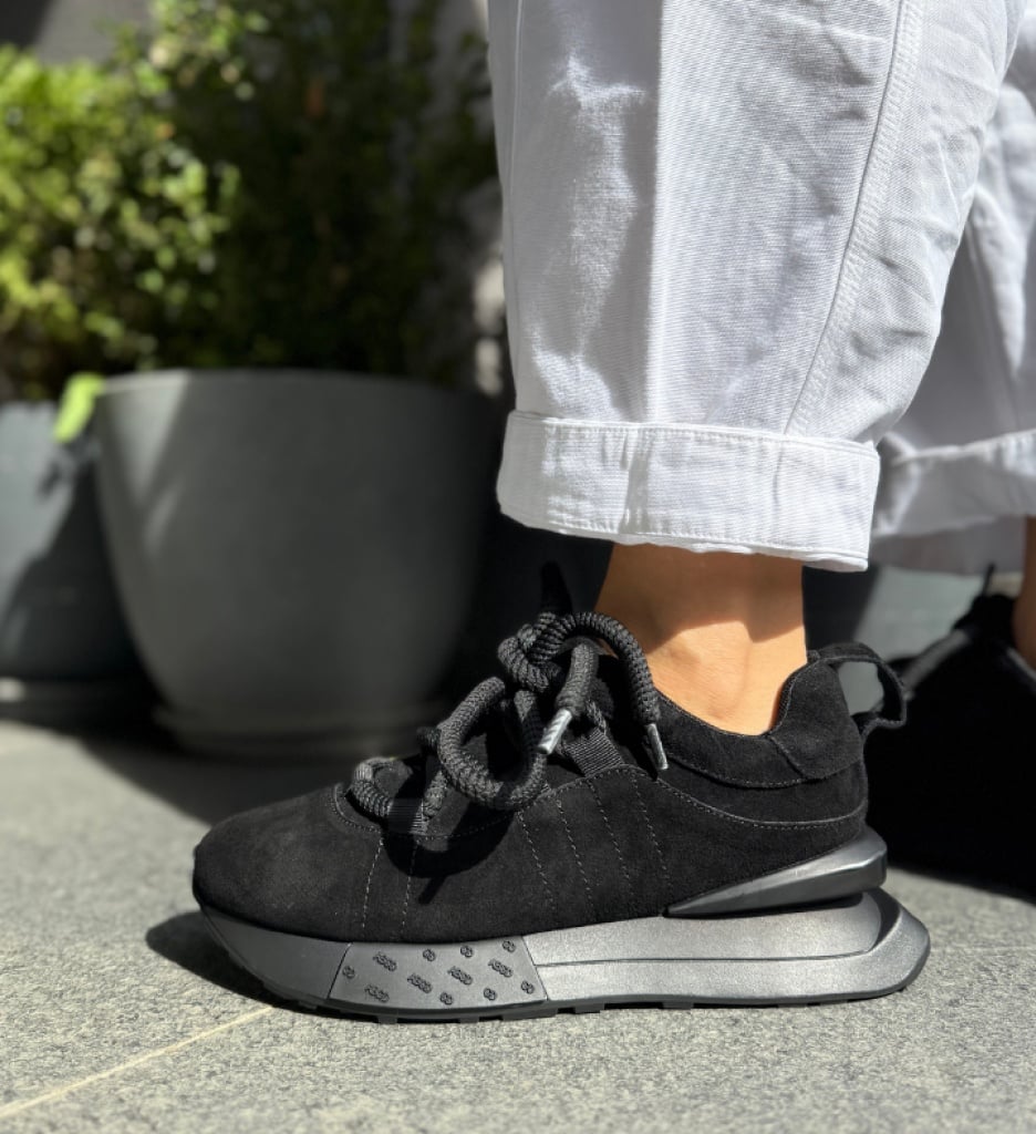 Sneakers Dama Merle Negri - Confort & Stil Urban