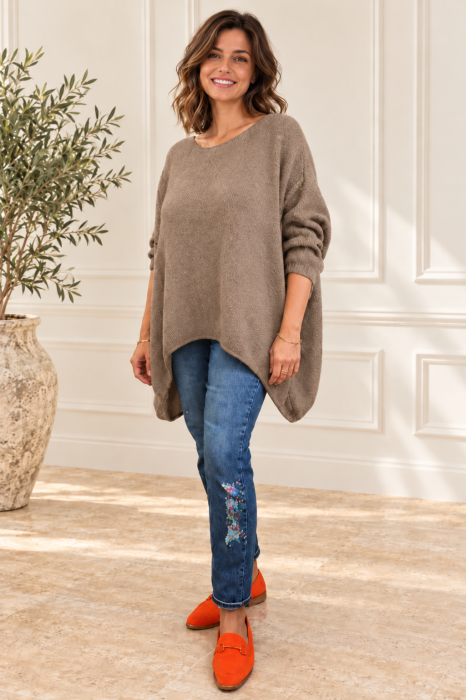 Pulover asimetric, oversize cu maneca cazuta, bej fango