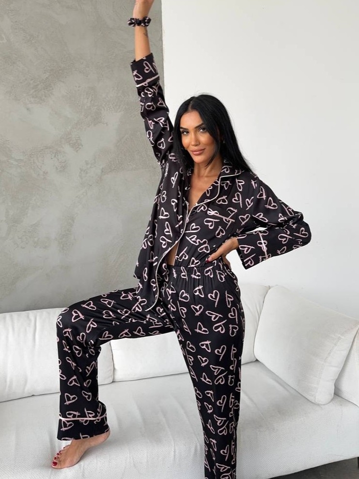 Set Pijama Delis Nasturi Satin Mat Negru - imagine 4
