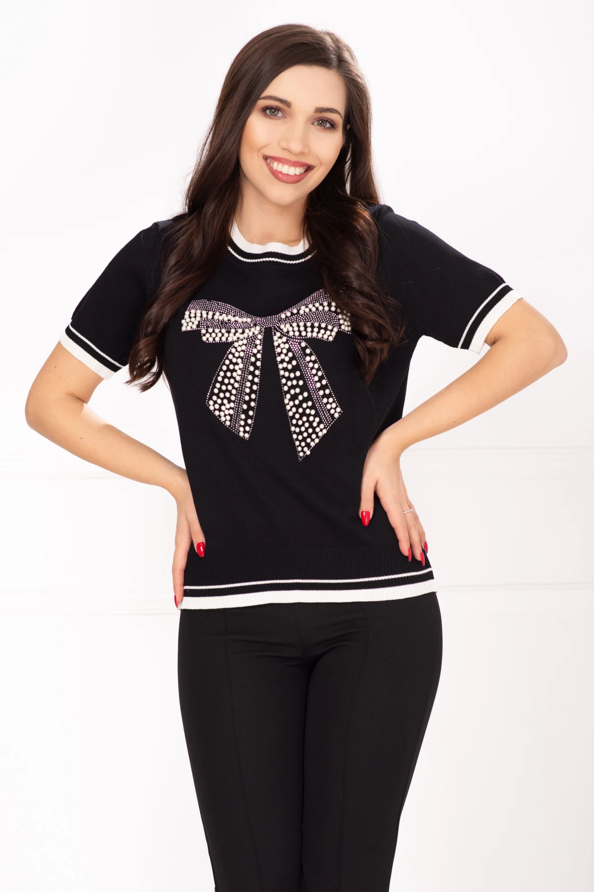 Bluza Neagră Elegantă Inpuff cu Fundă Perle