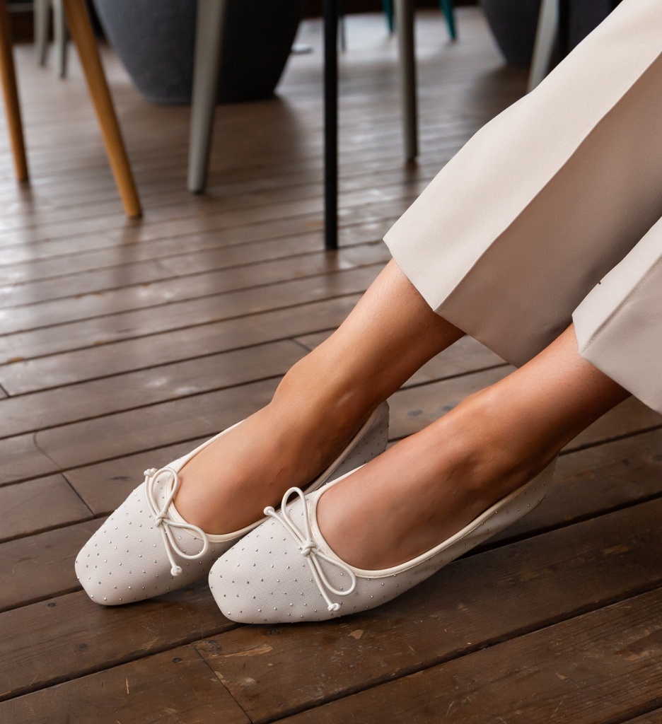 Balerini Dama Bej | Confort și Eleganță
