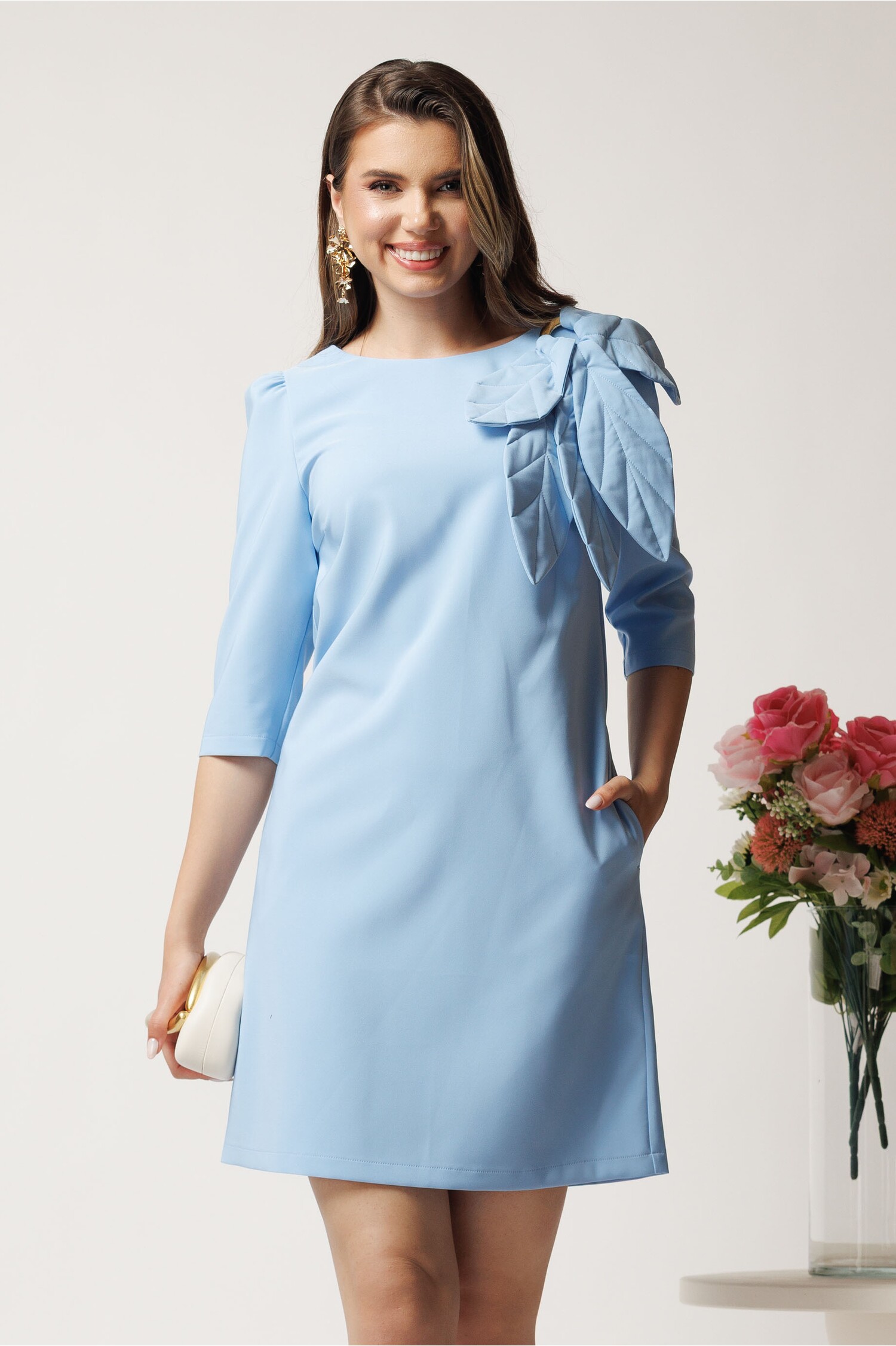 Rochie Bleu LaDonna cu Aplicație Frunză