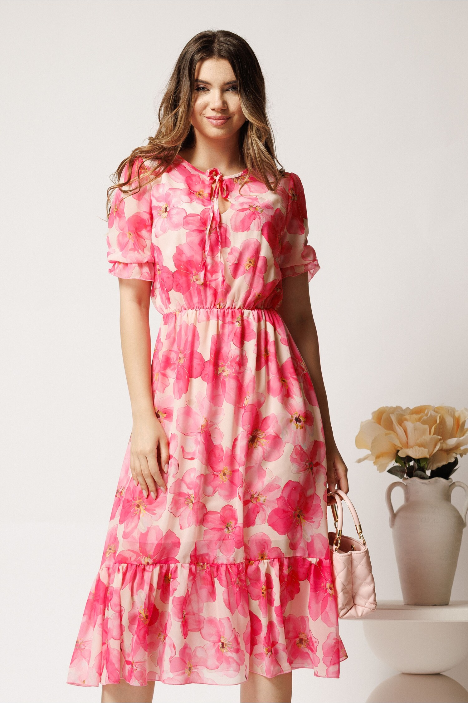 Rochie Midi Roz Floral, Ideală pentru Cununie Civilă