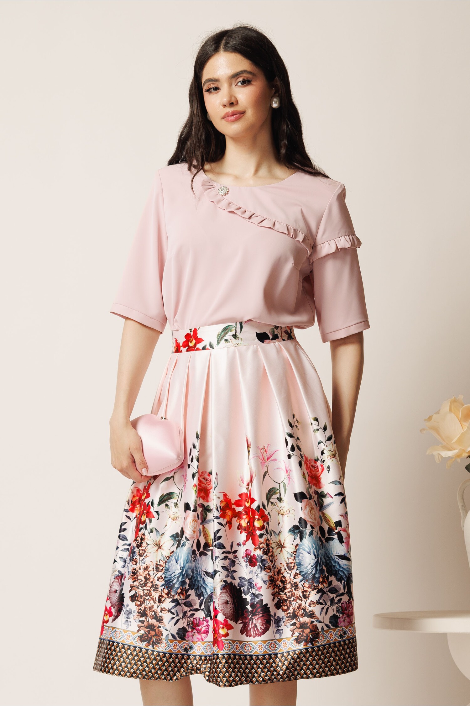 Fusta Midi Roz din Tafta cu Pliuri - Look Romantic