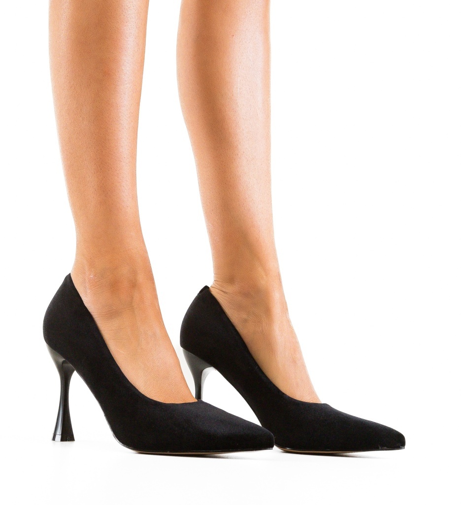 Pantofi Monro Negri | Eleganță și Stil Refinit