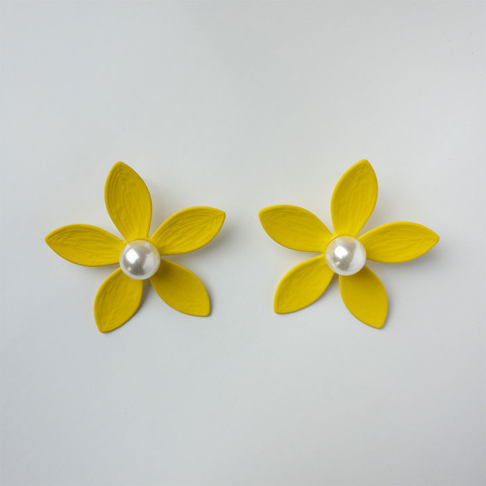 Cercei Floare Perla Shopika | Design Elegant