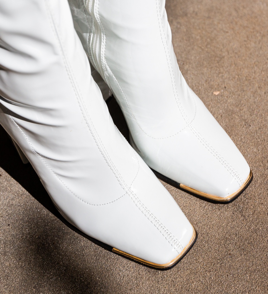 Cizme Dama Apoorva Albe - Eleganță și Stil - imagine 3