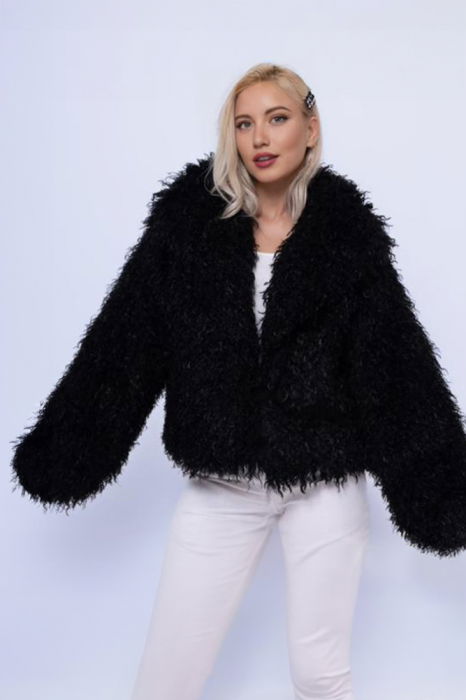 Haina Shaggy Neagră Shopika - Super Pufoasă