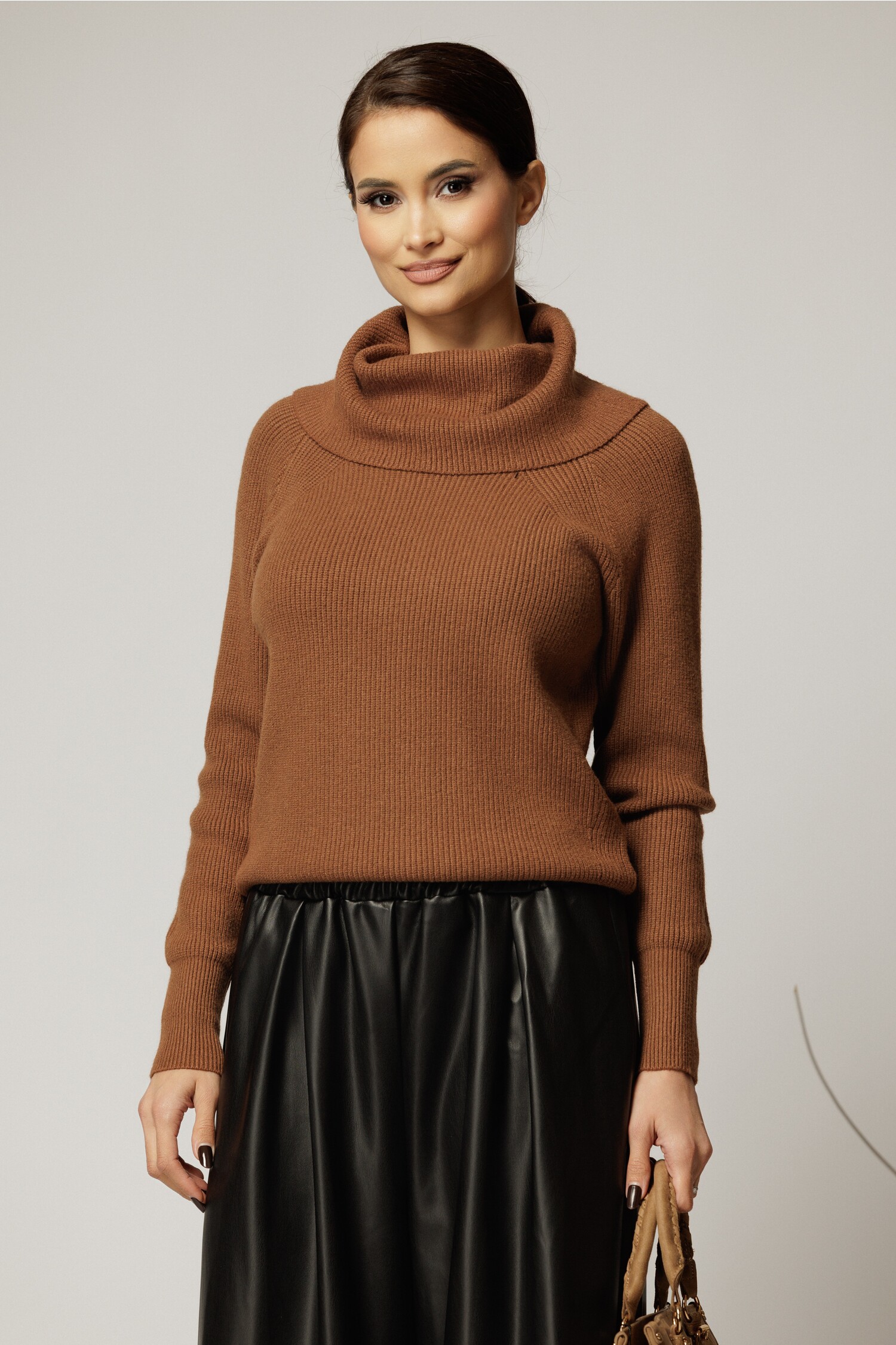Bluza Tricot Reiat Maro cu Guler Maxi