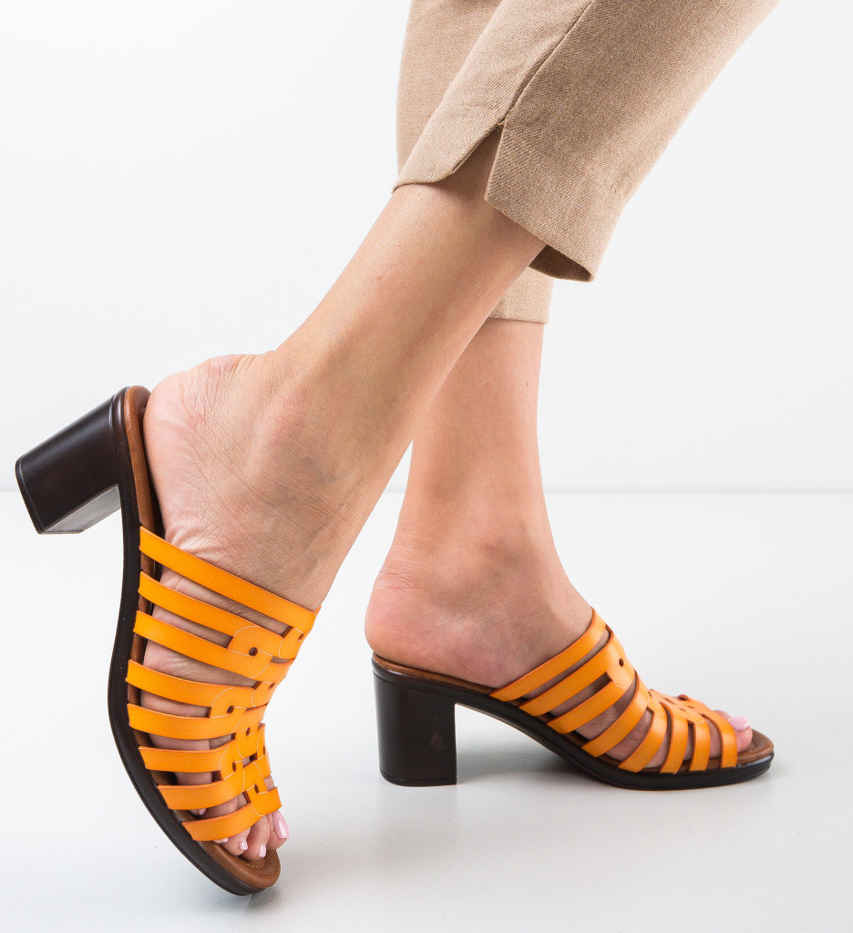 Sandale Stroben Galbene cu Toc Elegant