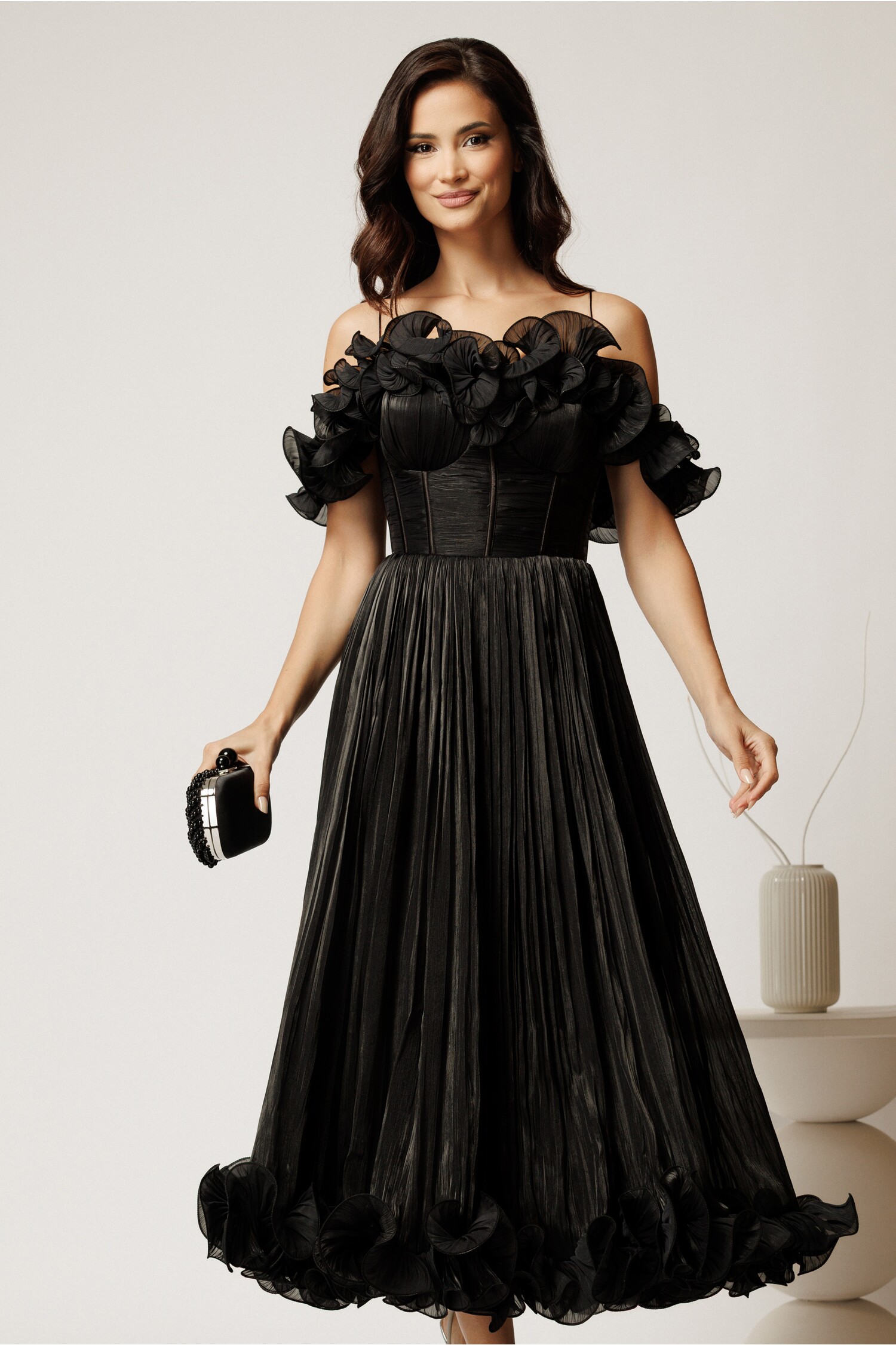 Rochie Neagră Cununie Civilă Voal Satinat