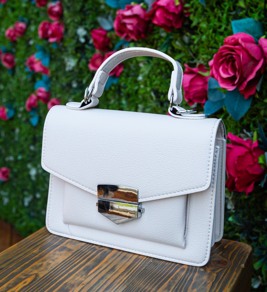 Geanta Dama Ayram Bej | Eleganta si Stil