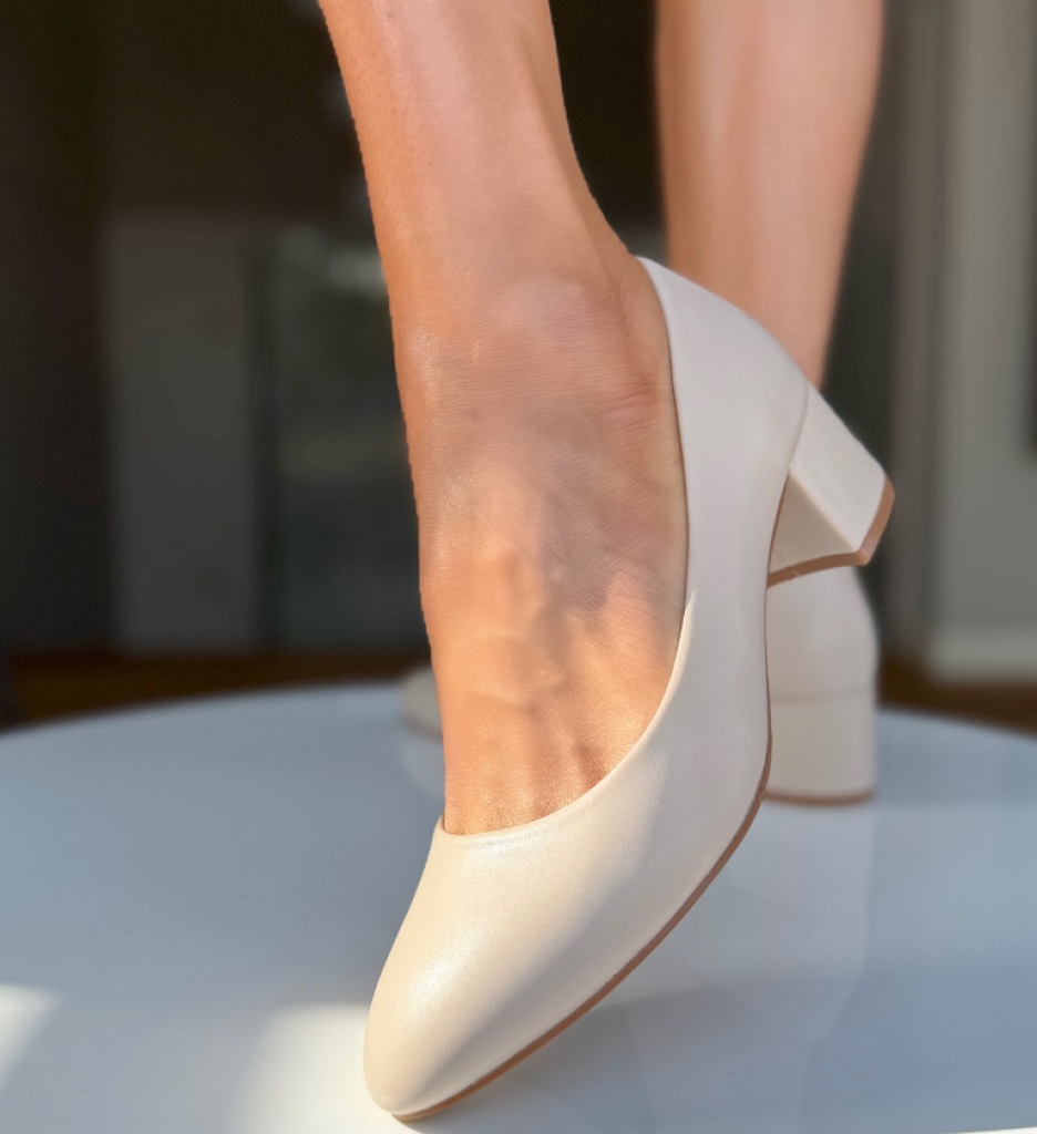 Pantofi Bubay Bej - Eleganță și Stil - imagine 10
