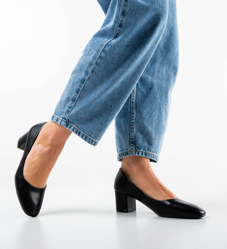 Pantofi Liujo Negri cu Toc - Eleganță și Stil - imagine 2