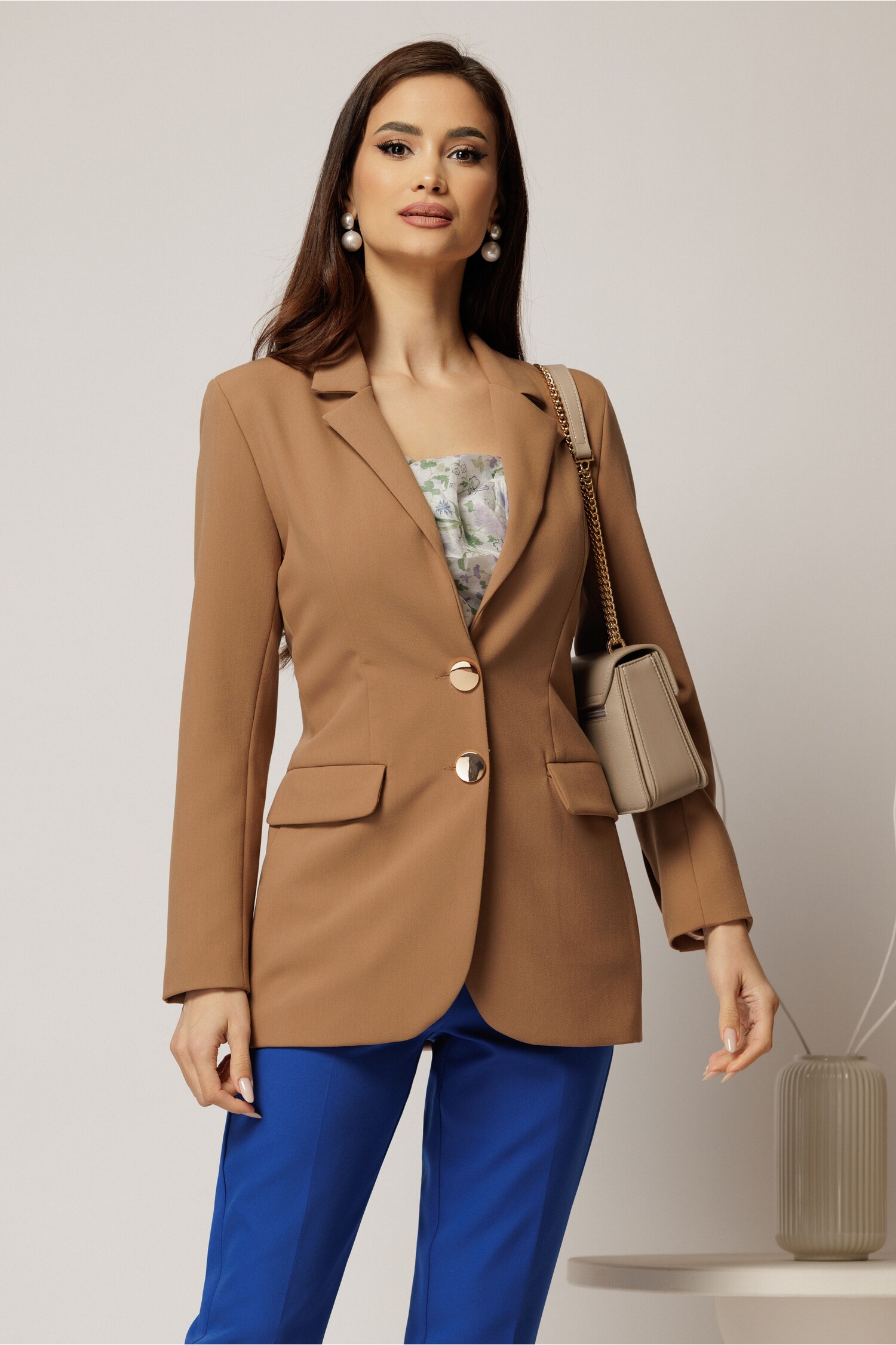 Sacou Melody Bej Elegant cu Nasturi