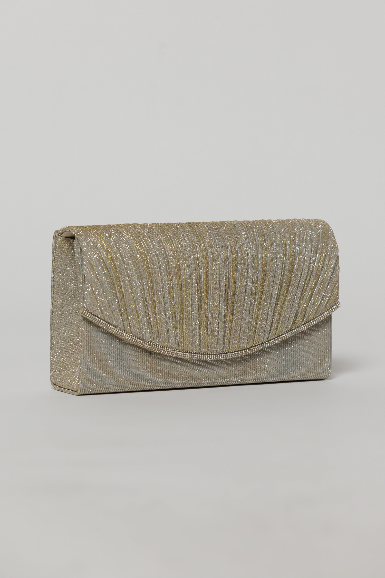 Clutch Auriu Elegant cu Clapetă Curbată și Lanț