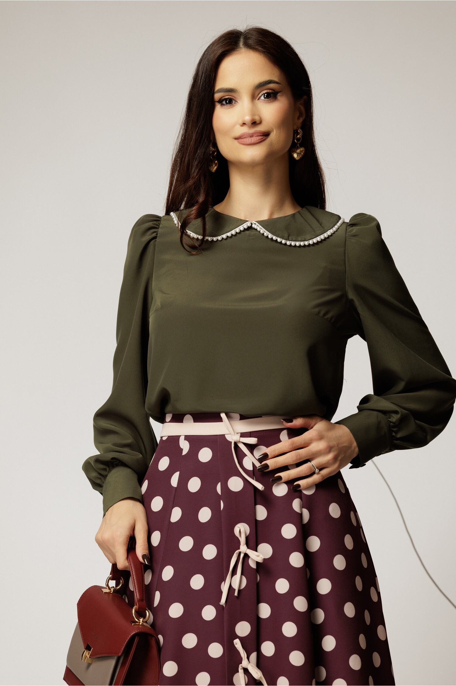 Bluza DY Fashion Kaki cu Detalii Perlate