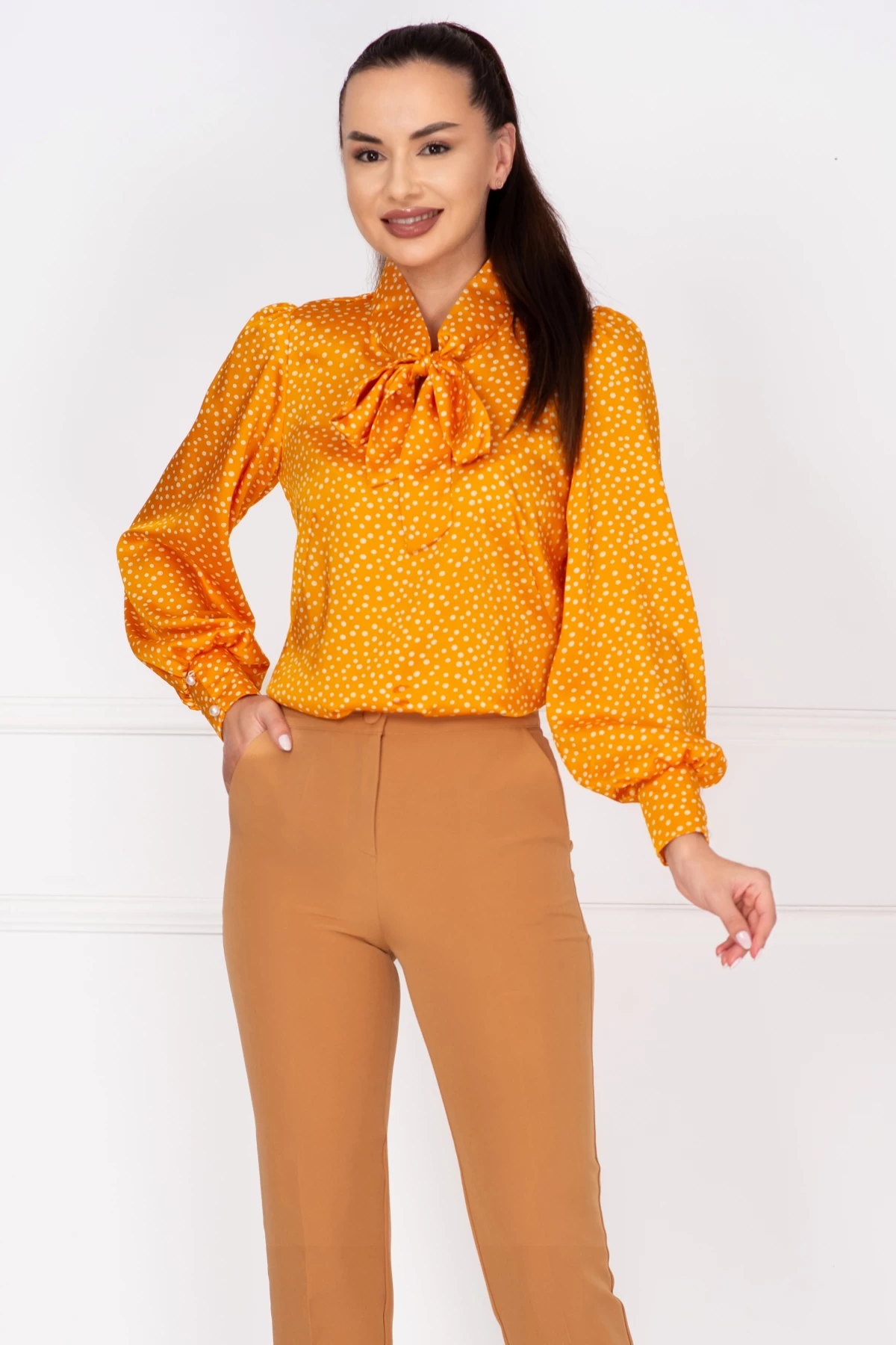 Bluza Galbenă Buline Inpuff | Eleganță și Stil
