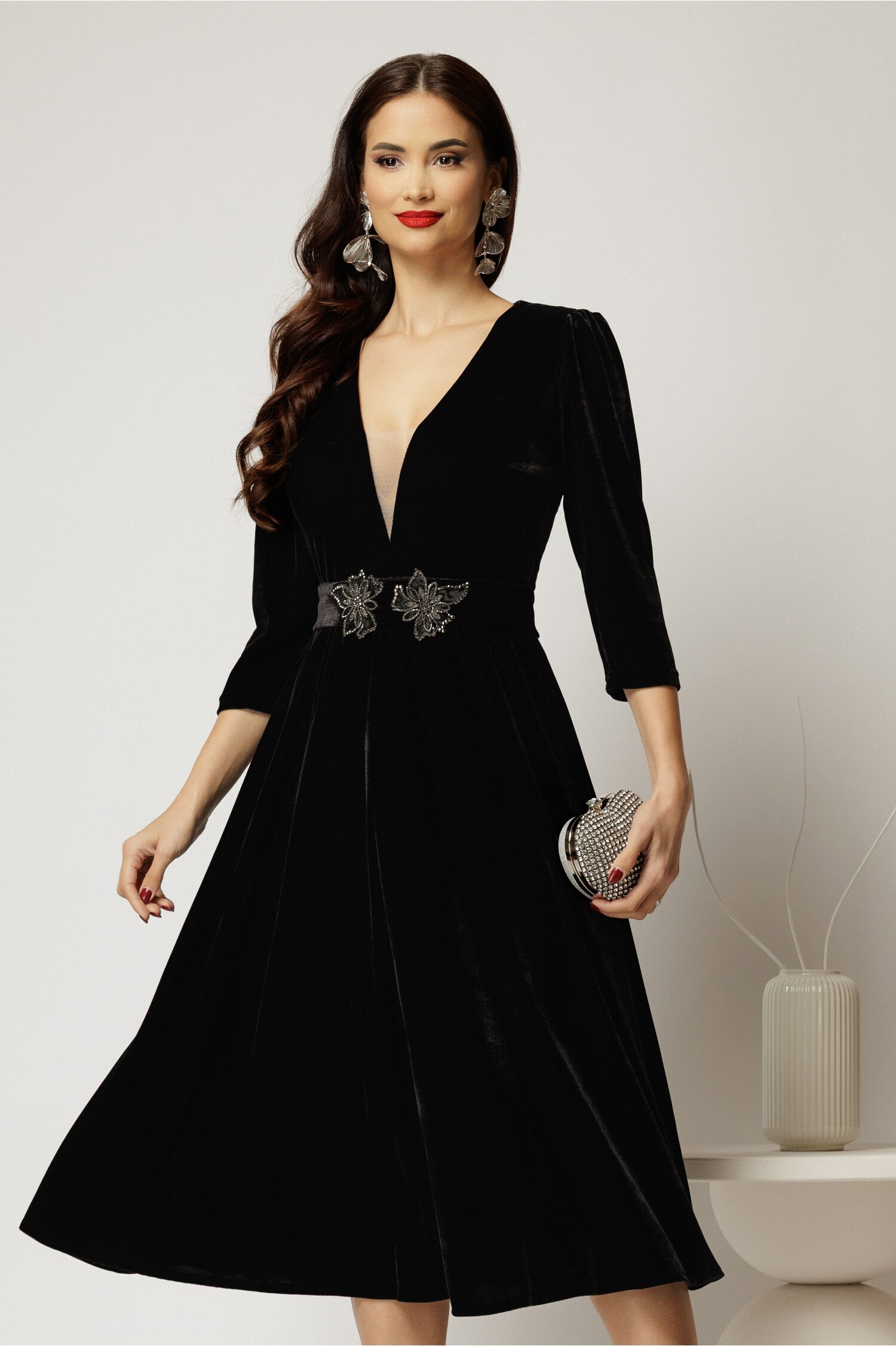 Rochie Catifea Neagra Eleganta de Ocazie