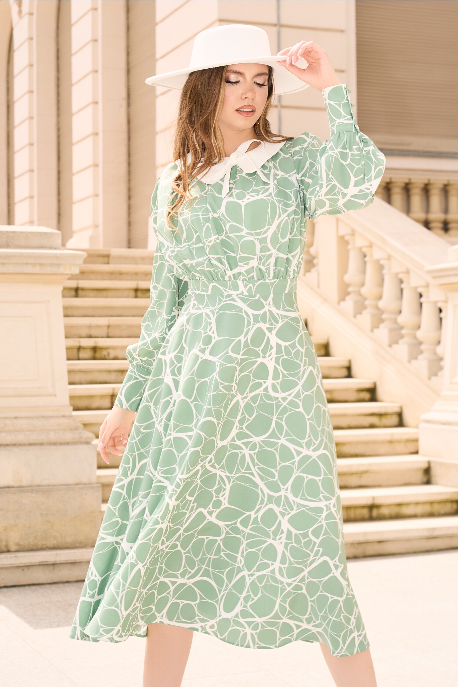 Rochie DY Fashion Vaporoasă cu Imprimeuri