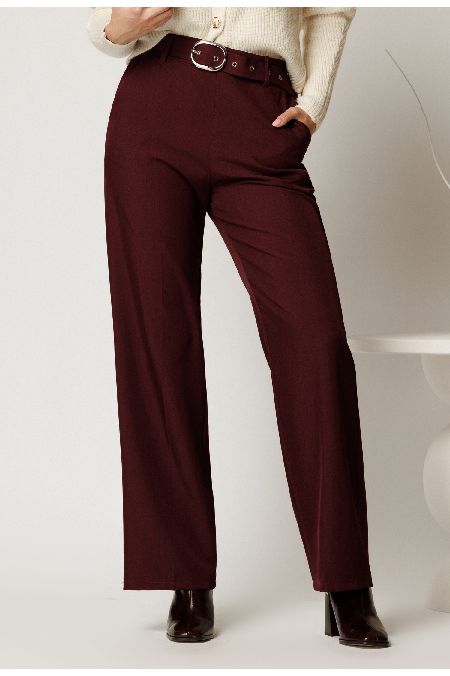 Pantaloni Stofă Bordo Croi Drept - Eleganță