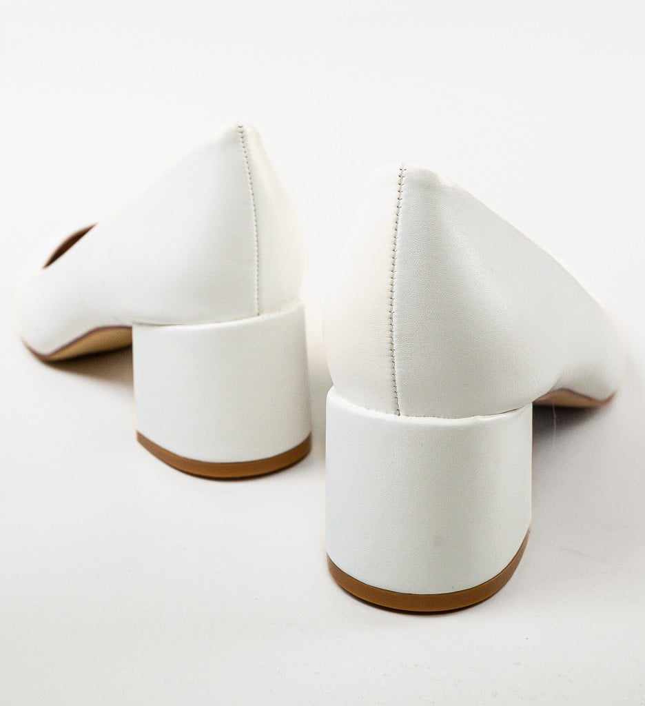 Pantofi Bubay Albi cu Toc - Eleganță și Stil - imagine 7