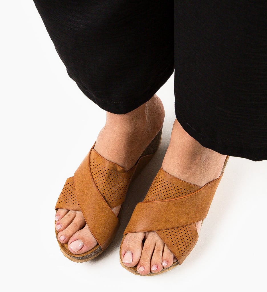 Platforme Steffan Camel | Eleganță și Confort - imagine 3