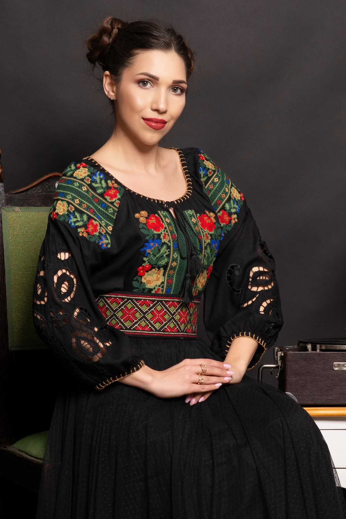 Brau Traditional Matilda - Broderie Română Artizanală