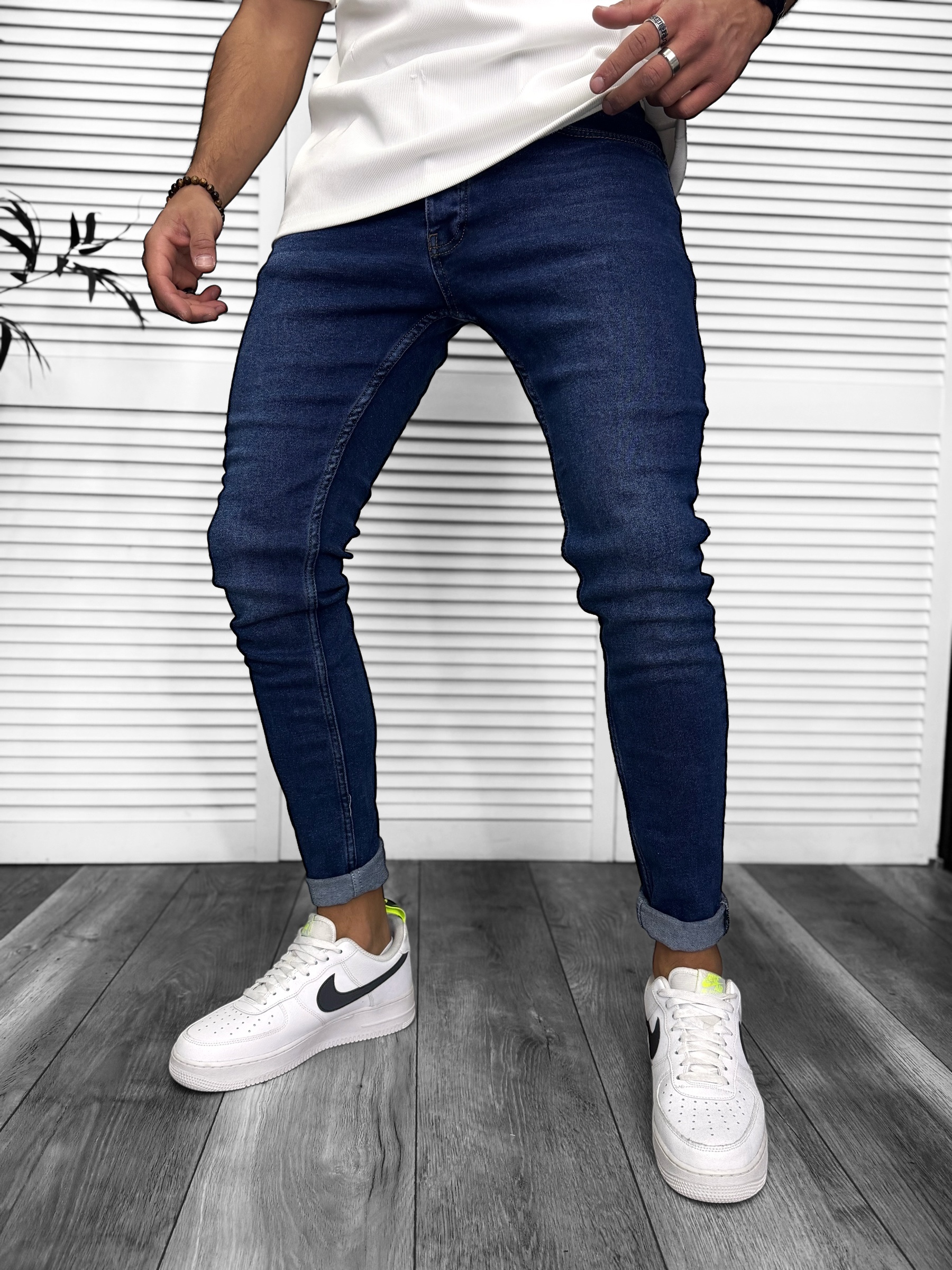 Blugi Barbati Conici X04 - Stil & Confort