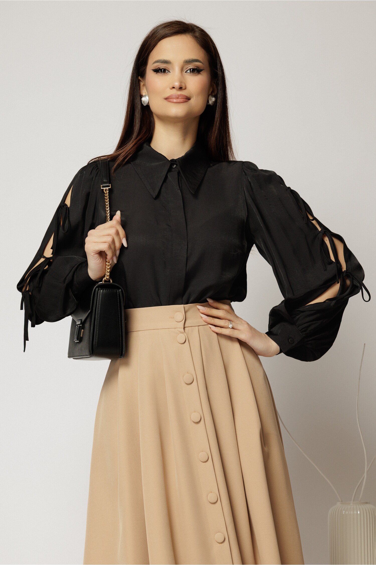 Cămașă neagră elegantă cu funde, DY Fashion