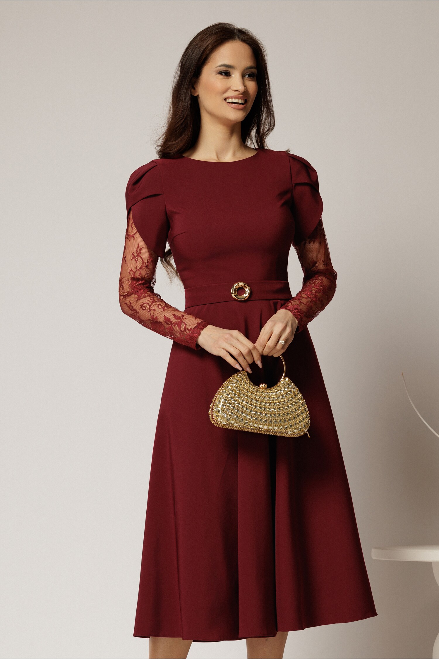 Rochie Midi Bordo cu Dantelă și Cordon Detasabil
