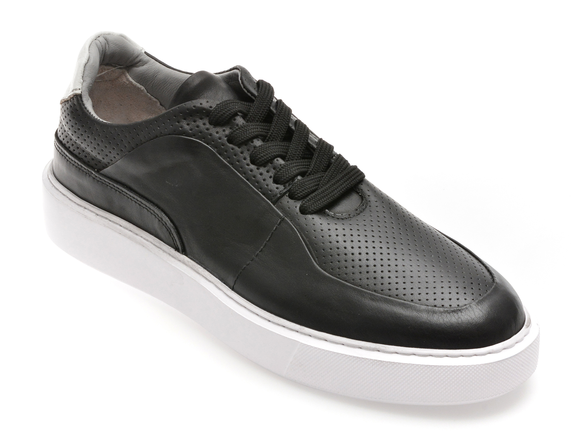 Pantofi AXXELL negri din piele naturală