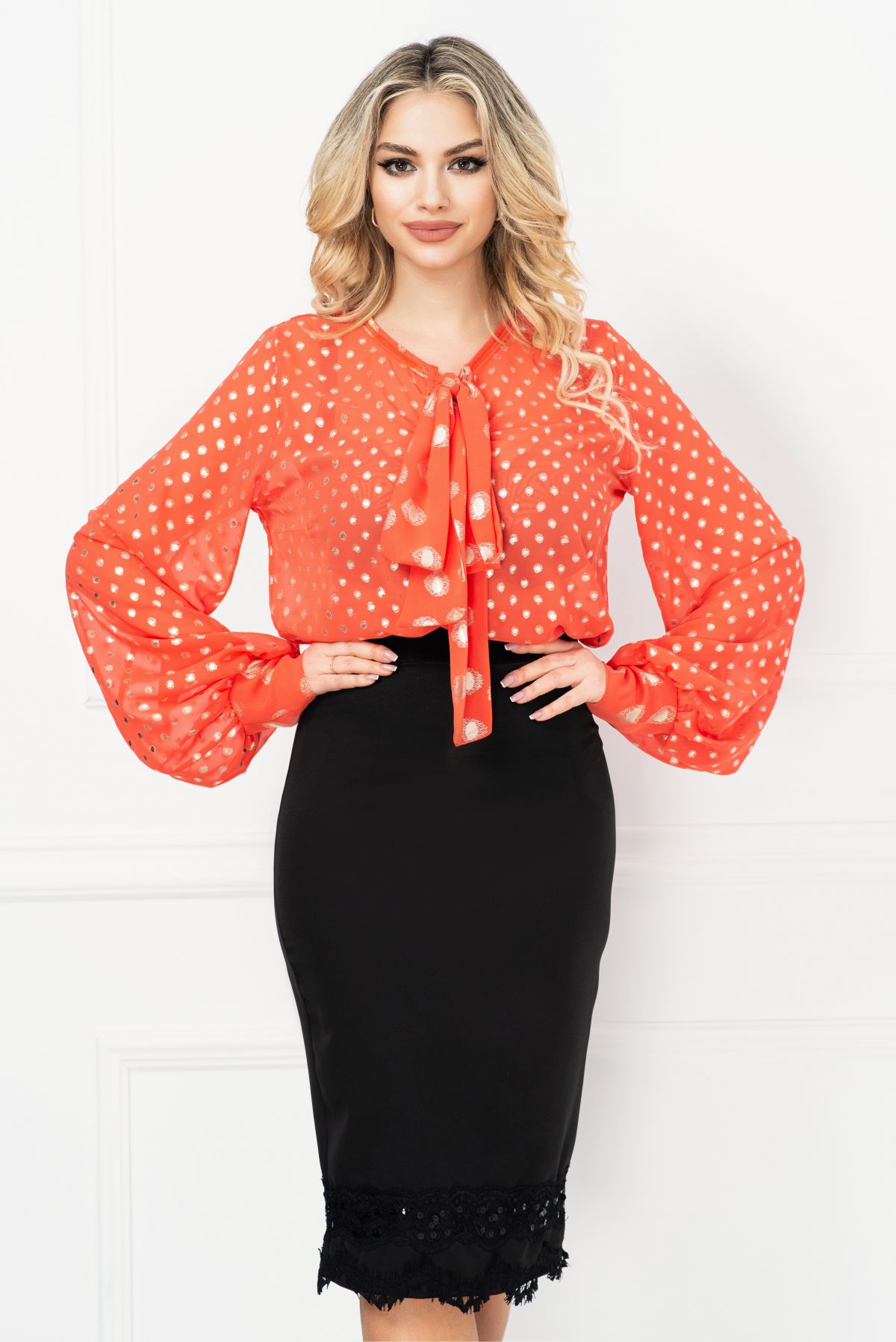 Bluza Orange Legendaria cu Accente Argintii Elegante