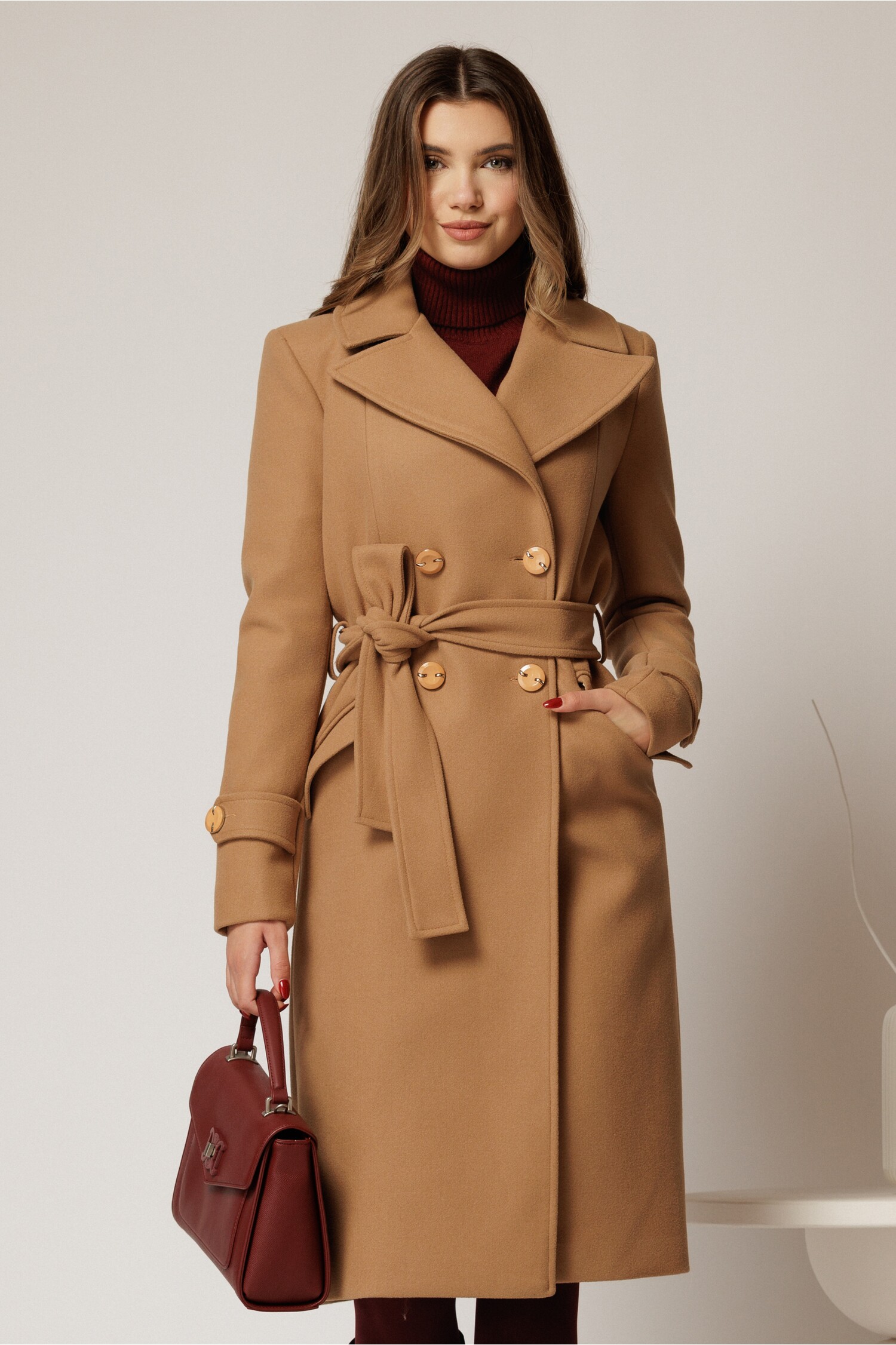 Palton maro elegant cu cordon - stil și confort
