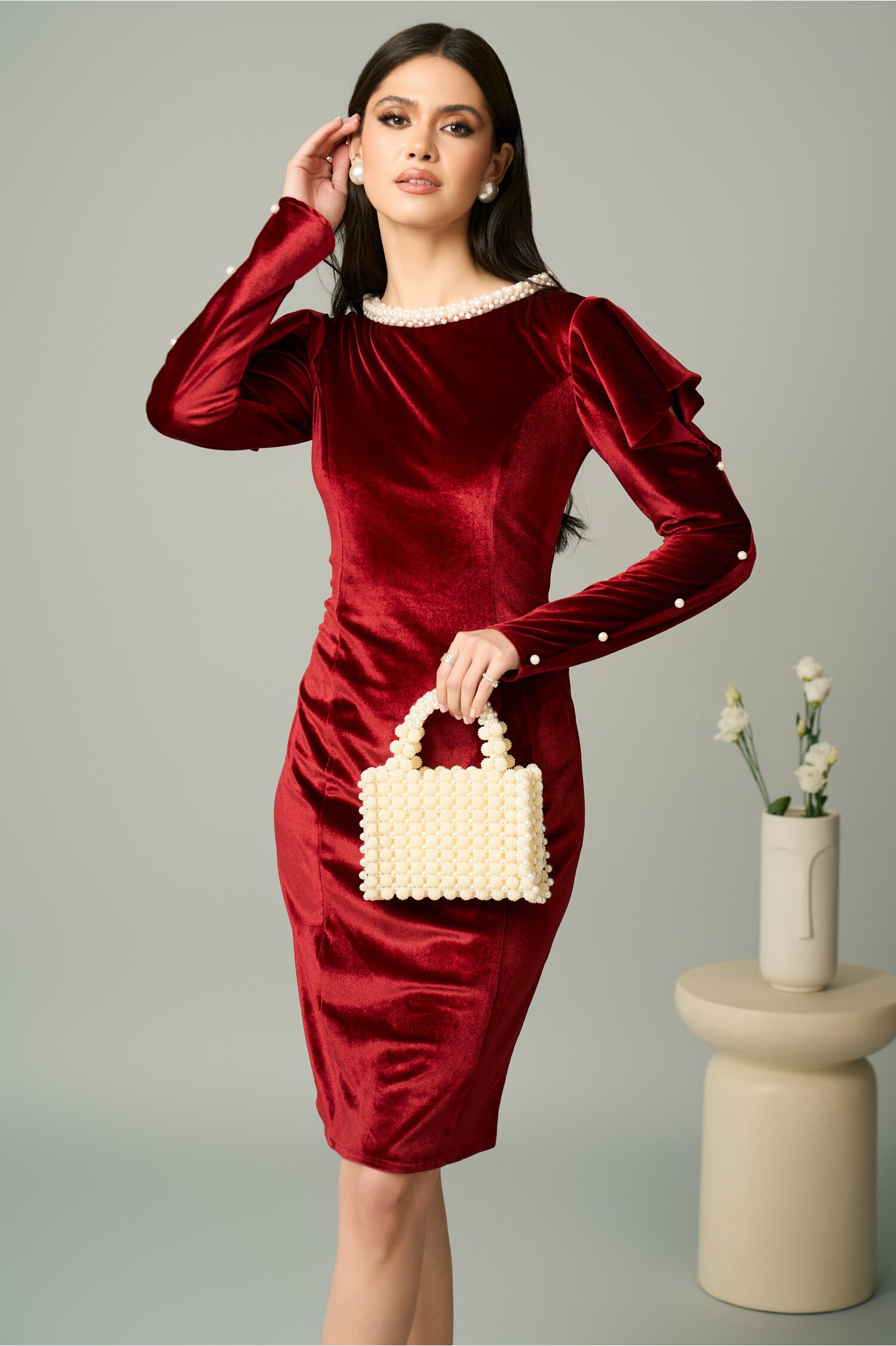 Rochie Catifea Rosie Eleganta cu Perle | Ella