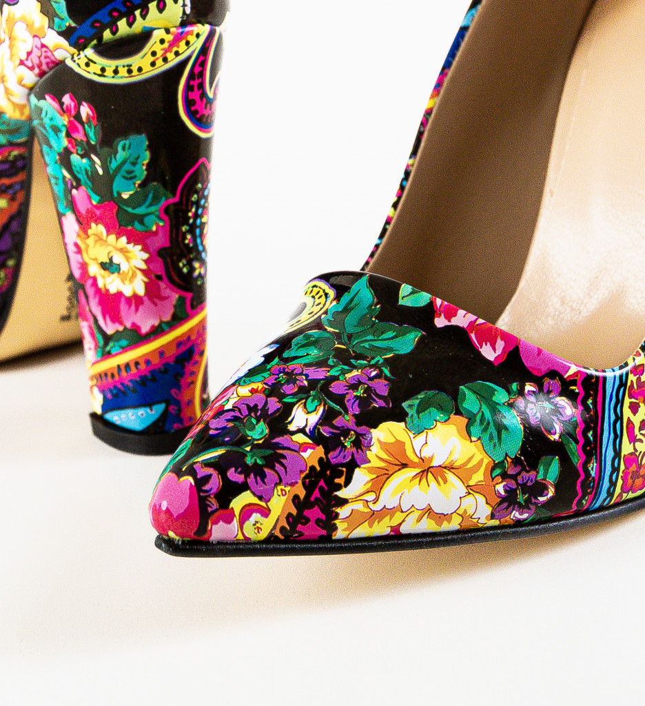 Pantofi Clash Multi 2 - Eleganță și Stil - imagine 4