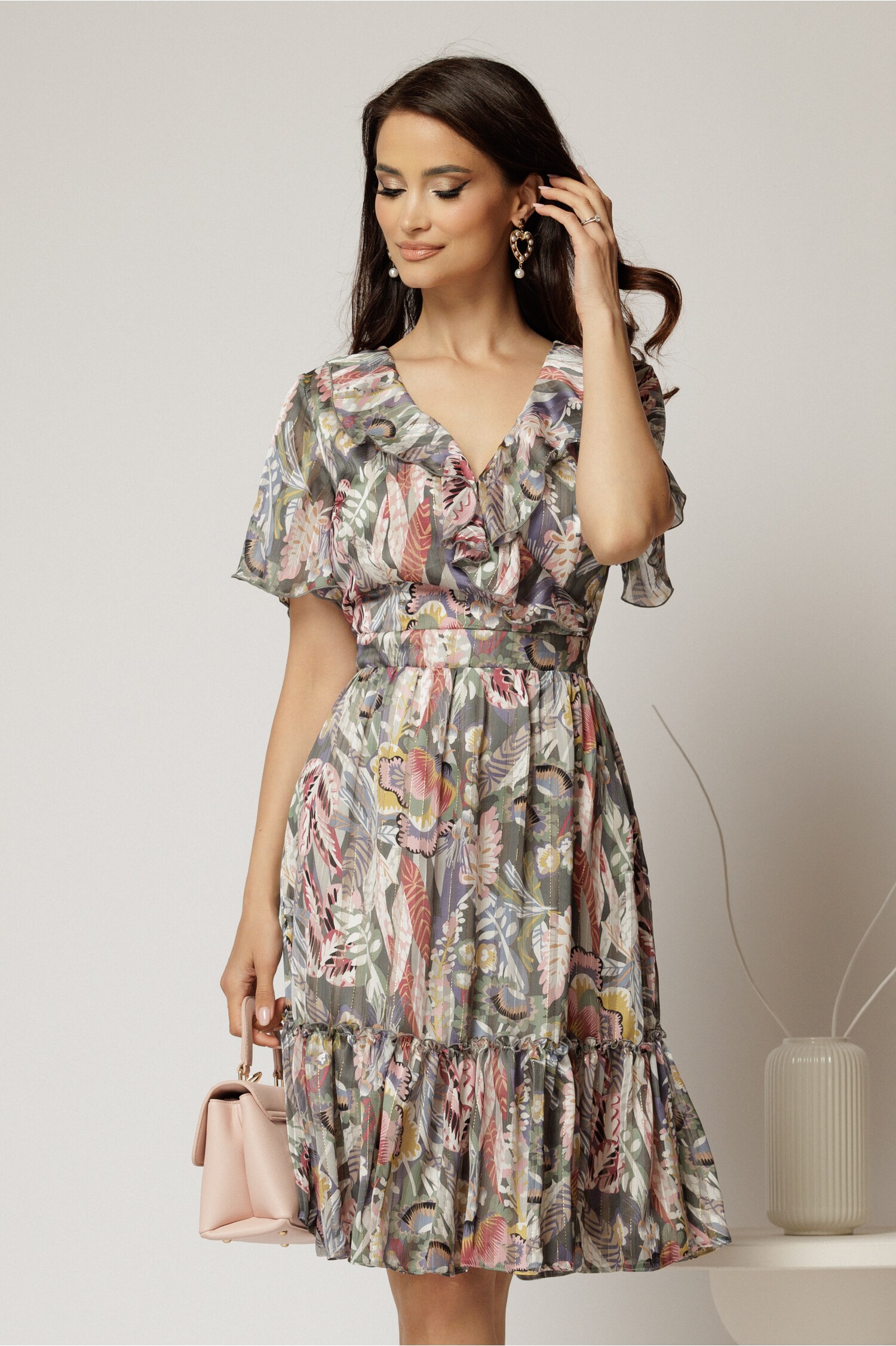 Rochie Midi Kaki Eleganta cu Imprimeuri si Decolteu Petrecut