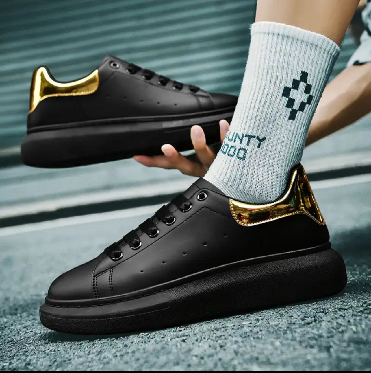 Adidasi barbati casual negri VIP ZR 777