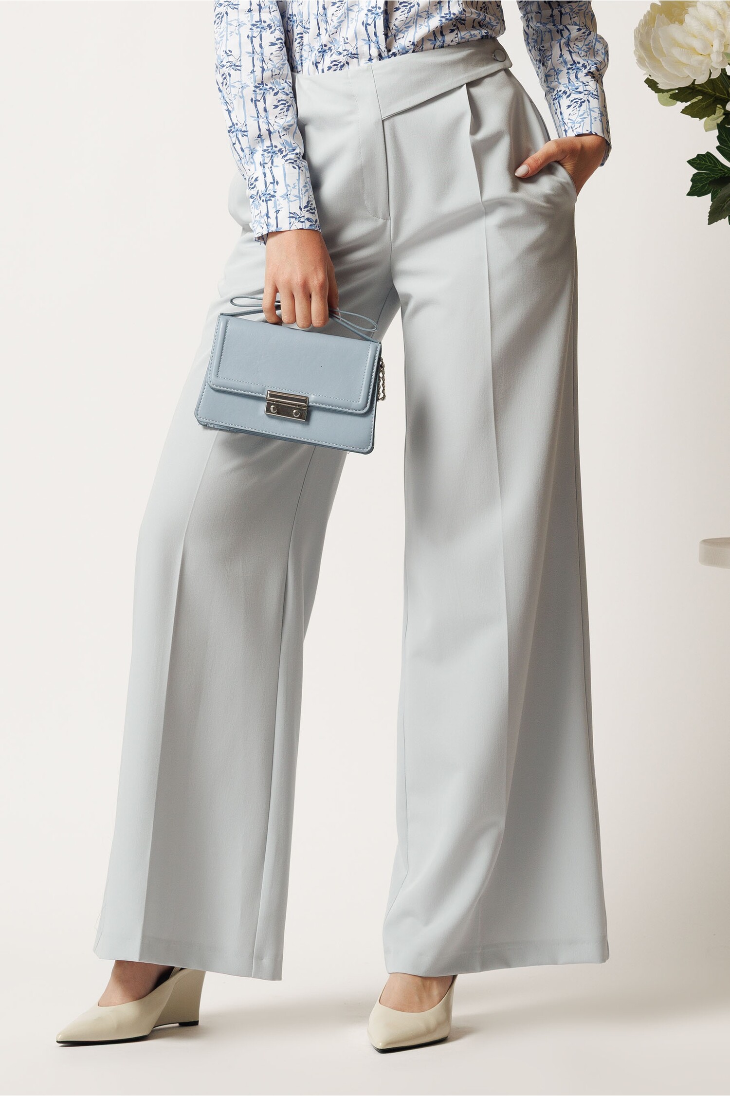 Pantaloni DY Fashion gri evazați cu betelie