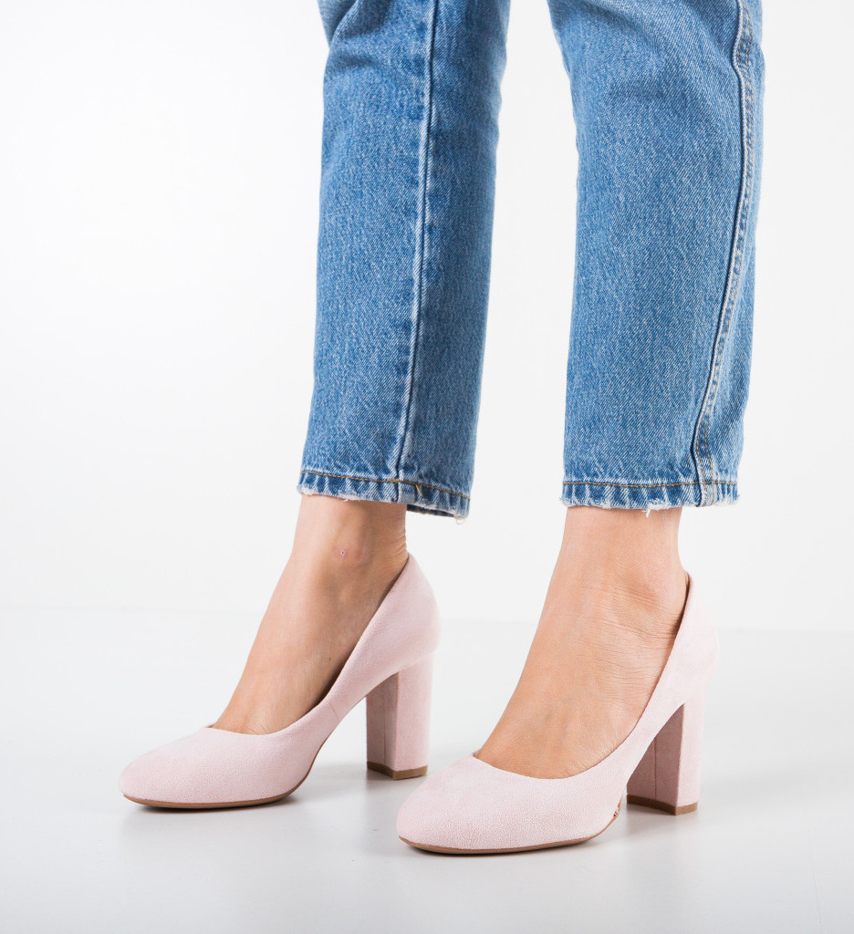 Pantofi Lesgo Roz - Eleganță și Stil
