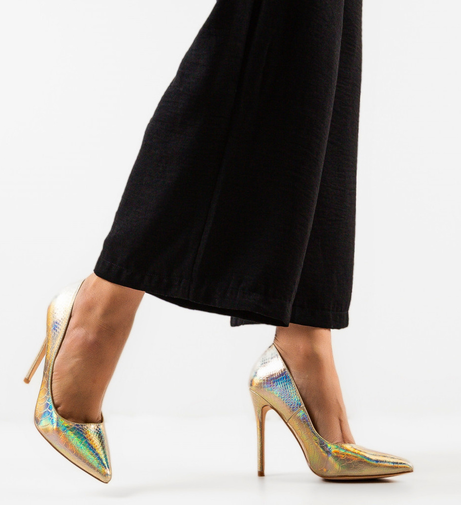 Pantofi Toc Yan Aurii - Eleganță și Stil - imagine 3