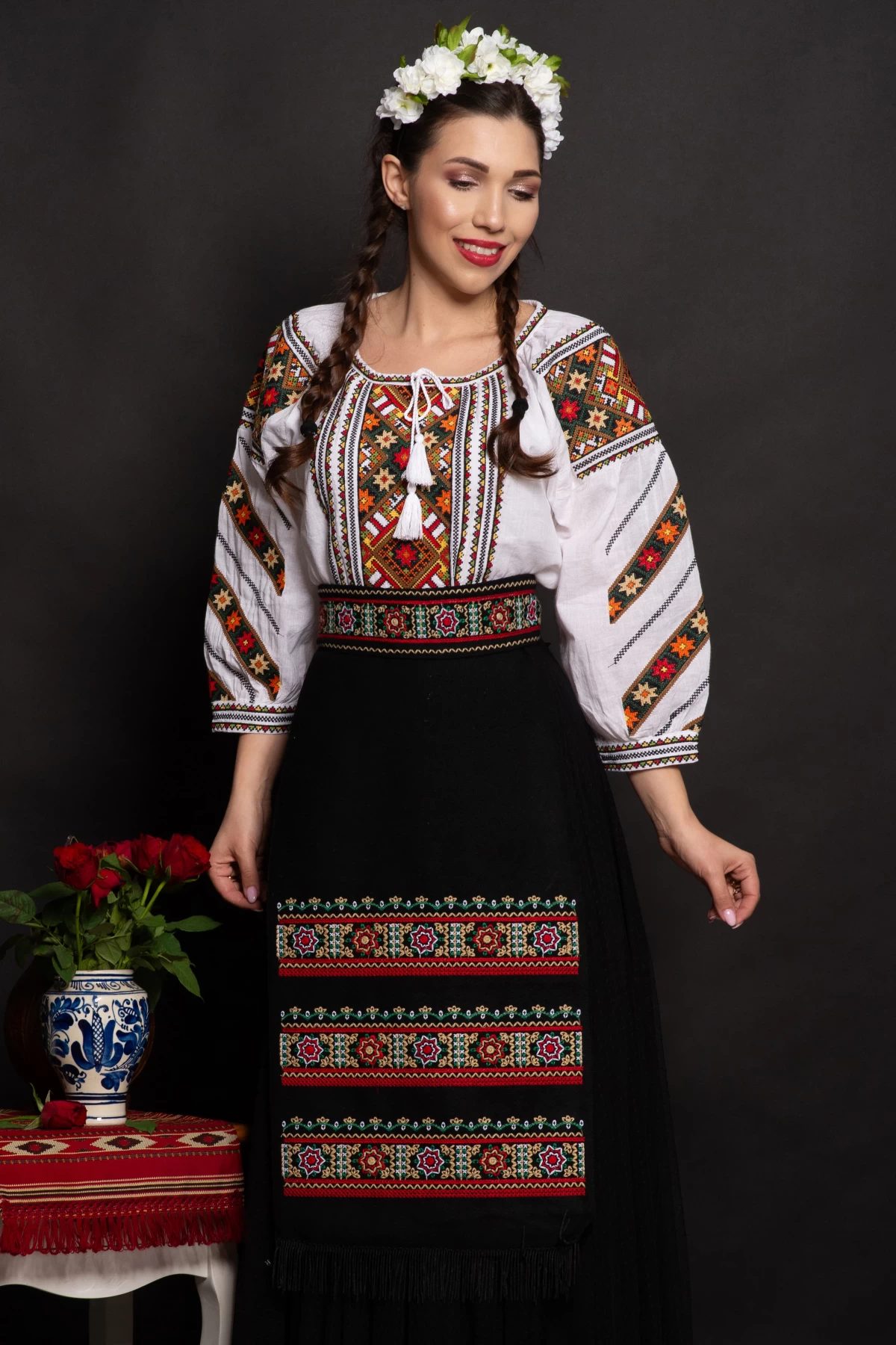 Brau Traditional Petunia cu Stea Brodata