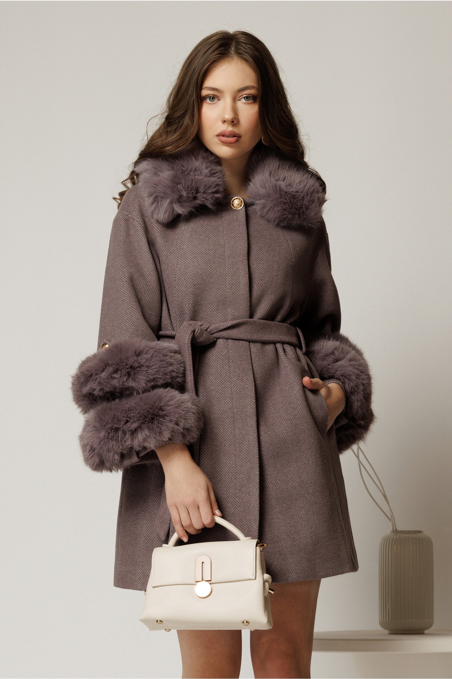 Palton Scurt Lila cu Blaniță Detasabilă