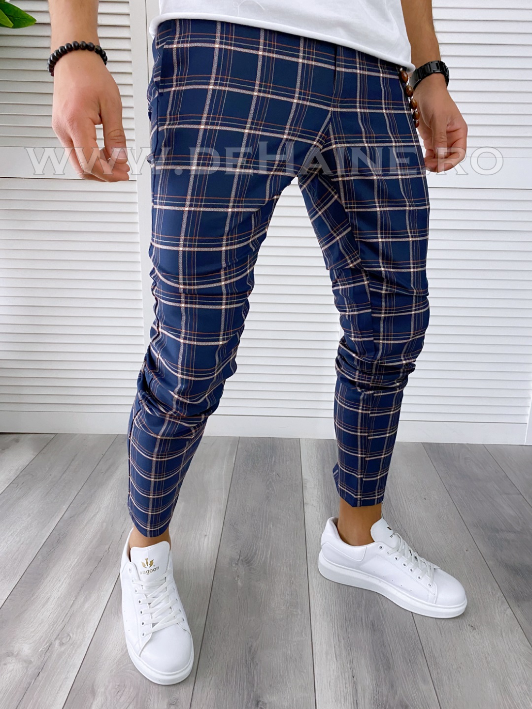 Pantaloni Barbati Casual in Carouri - Stil și Confort