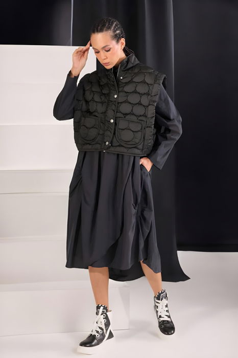 Set Rochie Neagră cu Vesta H-4 | Stil Modern