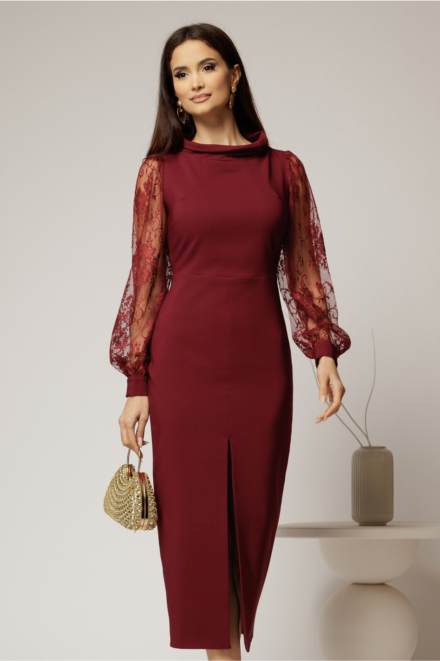 Rochie Midi Bordo Conic cu Dantelă și Guler Bărcuță