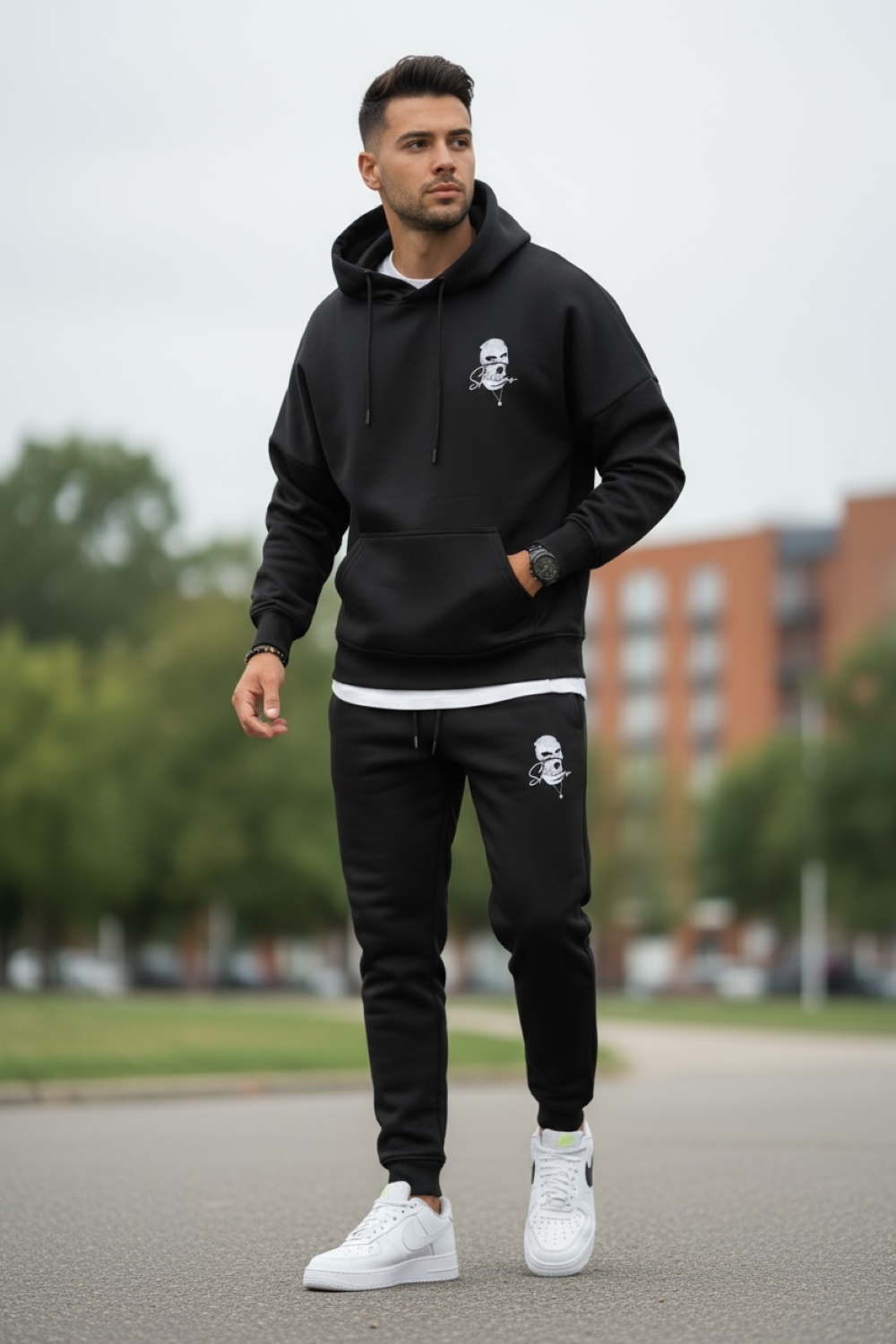 Trening Barbati Slim Fit Negru - RM58